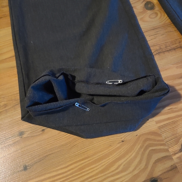 Old Navy Essential Streatch 14 Long - Picture 6 of 8